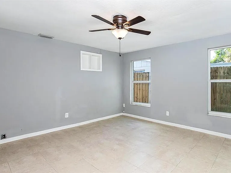 3549 Winder Dr — Photo 8