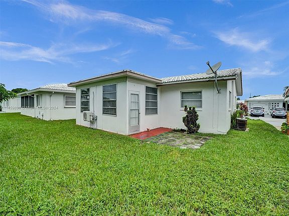 4th image of 6808 NW 75th Dr