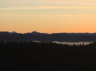 32209 Fox Hollow Rd, Eugene, OR 97405