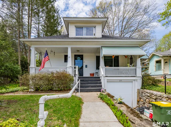 25 Ray Street, Waterbury, CT 06708