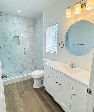 5th image of 713 E Tujunga Ave #201