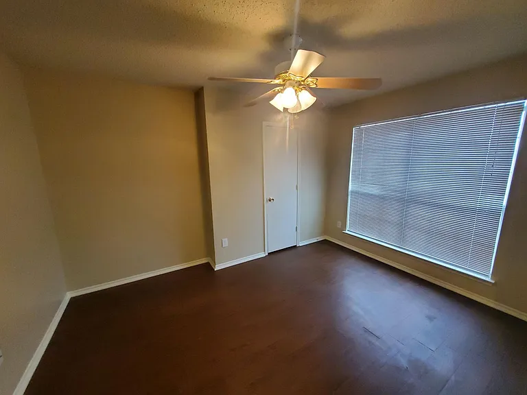 183 Rolling Ct — Photo 12