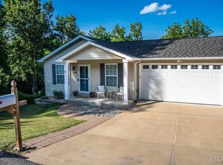 2100 Longview Dr, Arnold, MO 63010