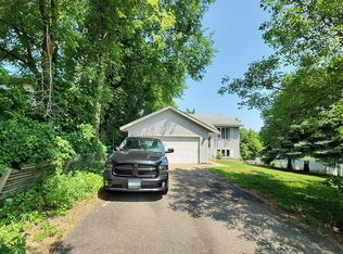 520 4th St W, Hastings, MN 55033