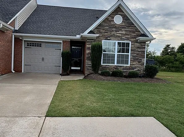340 Amelia Springs Ln, Moore, SC 29369