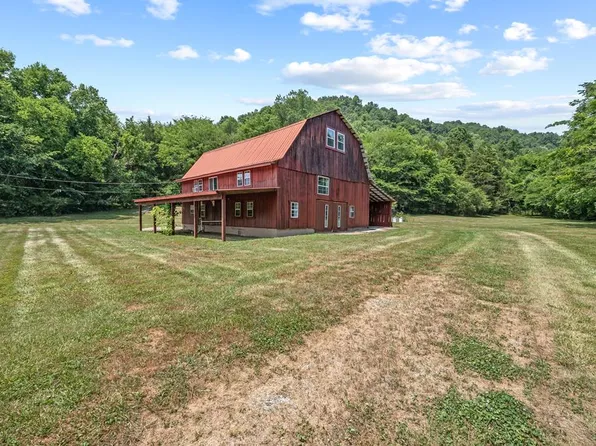 359 Dry Mill Creek Rd, Hilham, TN 38568