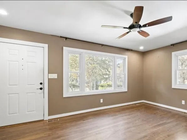 19824 Washam St, Cornelius, NC 28031