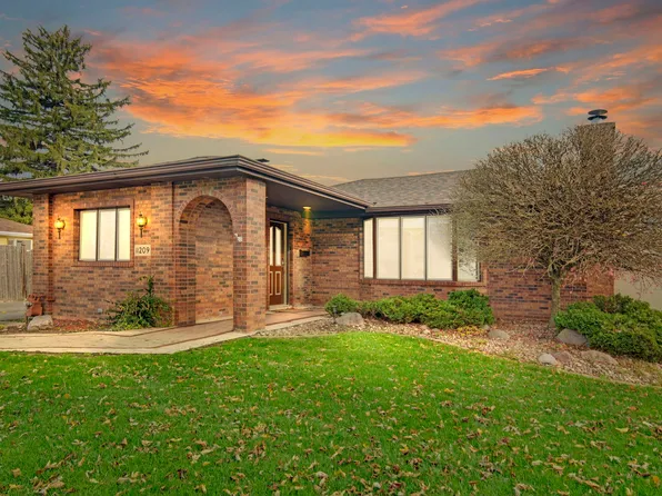 11209 S Normandy Ave, Worth, IL 60482