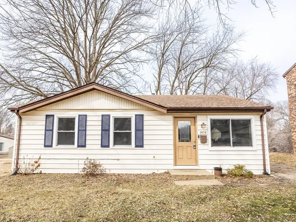 1436 Wabash Ave, Belleville, IL 62220