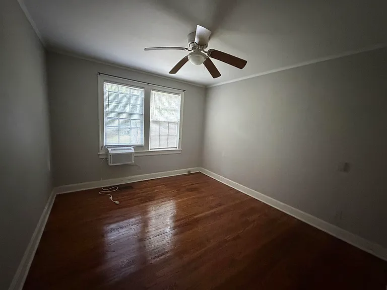 757 S Goodlett St — Photo 7