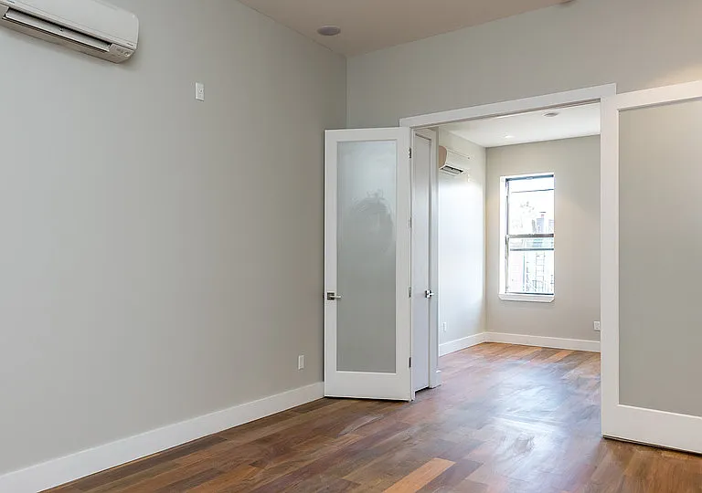228 Kingsland Ave #3R — Photo 19