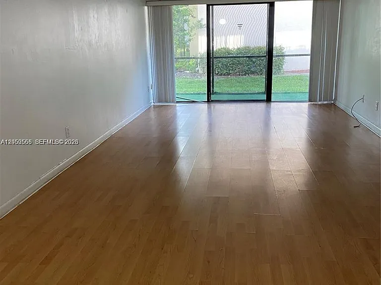 5841 Washington St #60 — Photo 5