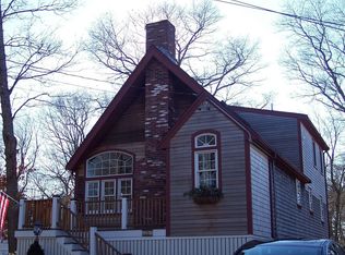 28 Edwards Rd, Marshfield, MA 02050