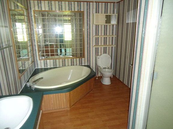 4th image of 288 Thorpe Dr