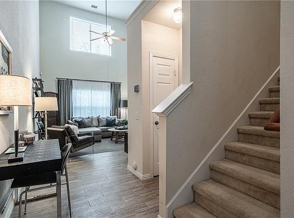 4th image of 3424 Belladonna Dr