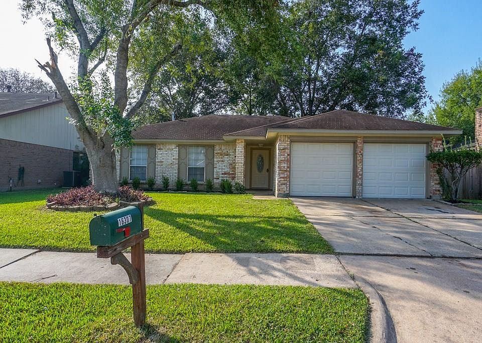 1st image of 16307 La Gloria Dr