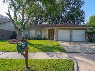 16307 La Gloria Dr, Houston, TX 77083