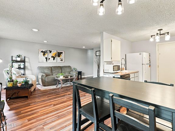 3rd image of 701 S 38th Ave APT 6