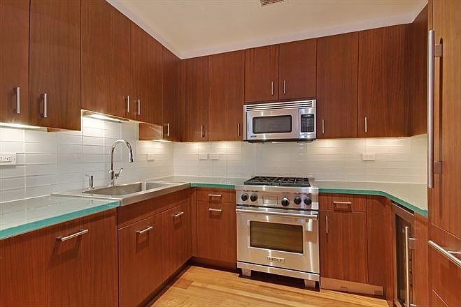 1st image of 33 W 56th St APT 9C
