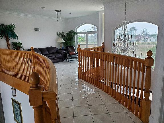 Upstair living and rec areas