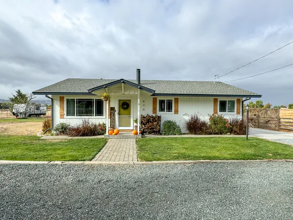 970 Best Rd, Hollister, CA 95023