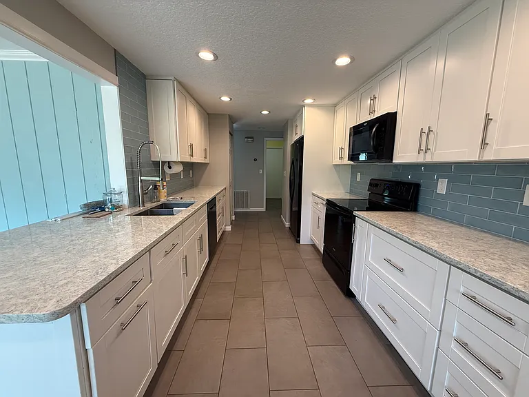 323 Sweetgum Ct — Photo 30