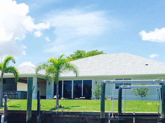 3rd image of 812 Shore Dr