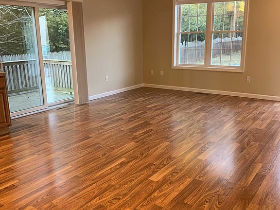 5th image of 37 Lyman St APT 11