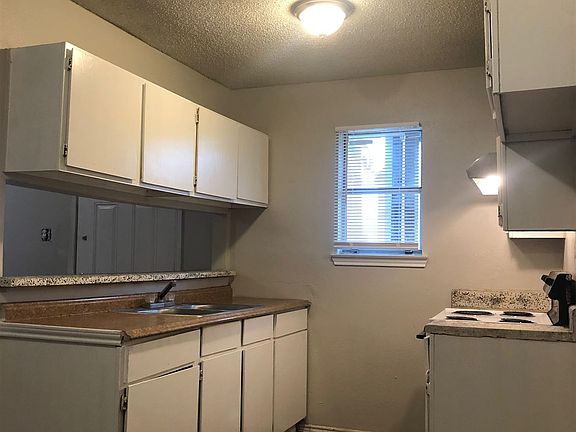 5th image of 1051 Gillette Blvd APT 303