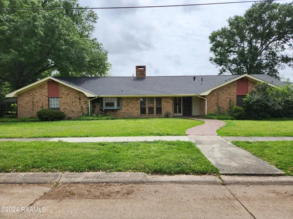523 E Plaquemine St, Jennings, LA 70546