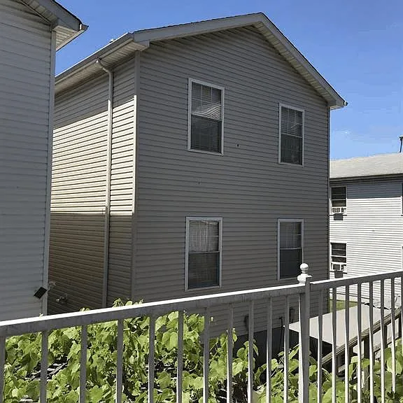 302 Terrace Ave #7 — Photo 8