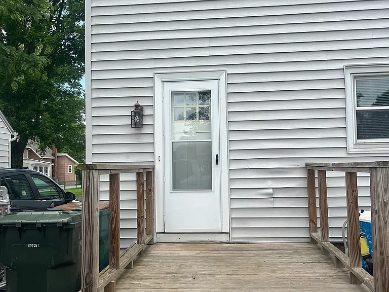 349 Fredericka St — Photo 5