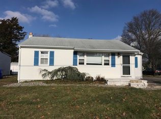 724 Barberry Dr, Brick, NJ 08723