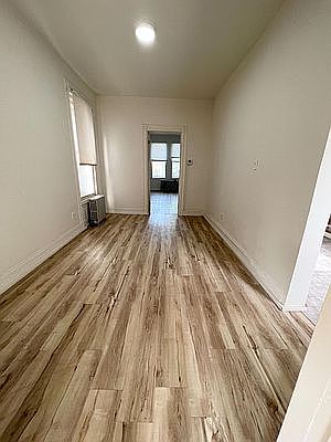 5th image of 3-08 26th Ave #1D