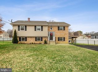 956 Tidewater Rd, Pasadena, MD 21122