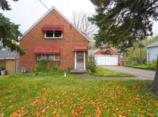 112 Herbert Ave, Cheektowaga, NY 14225