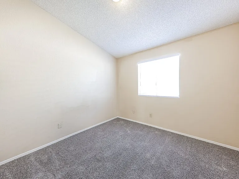 8864 W Morningside Dr — Photo 12