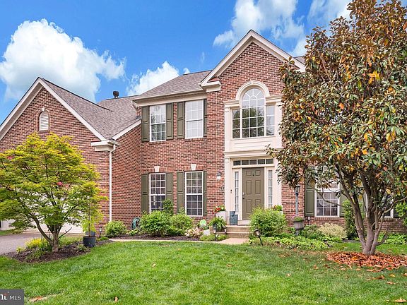 5th image of 3625 Drews Ct