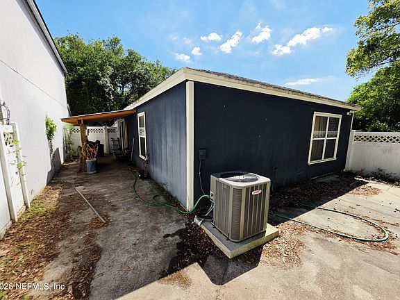 2nd image of 5671 Ellis Trace Dr