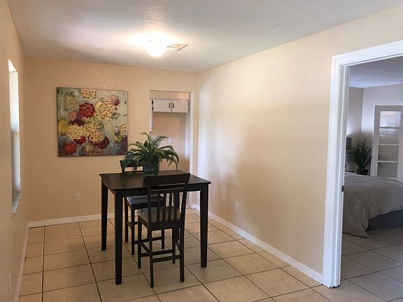 4th image of 410 Brittany Cir