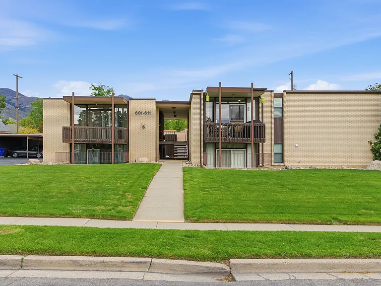 601 S 100 E — Photo 13