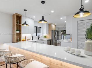 8946 SW 150th Court Cir E, Miami, FL 33196