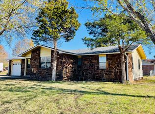 403 N Inglis St, Okmulgee, OK 74447