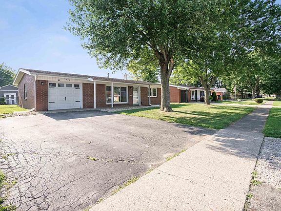 2nd image of 1524 Cranbrook Dr
