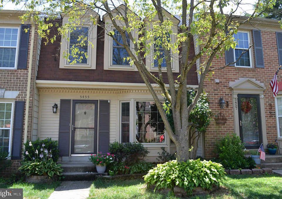 1st image of 5455 New London Park Dr
