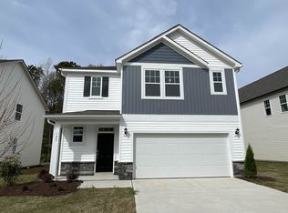 102 Still Hand Dr, Clayton, NC 27527