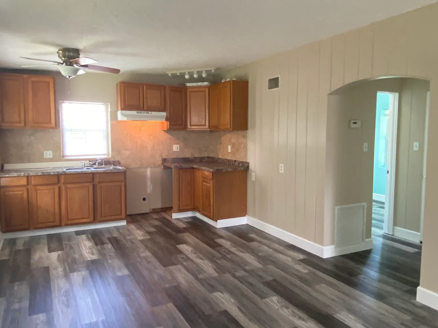2 bed, 600 sqft, $1,550 — Photo 4