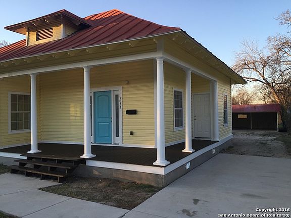 3rd image of 1023 Hays St