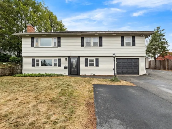 22 Indian Hill Rd, Wakefield, MA 01880