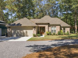 38 Dempsey Conn Rd, Hattiesburg, MS 39401